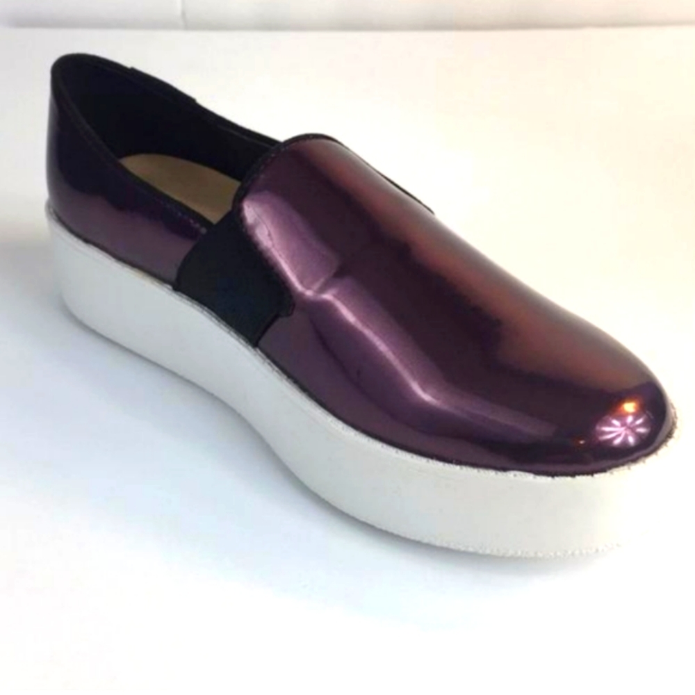 DKNY Purple Bordeaux Platform Slip On Women’s Fashion Sneakers. Size 9.5